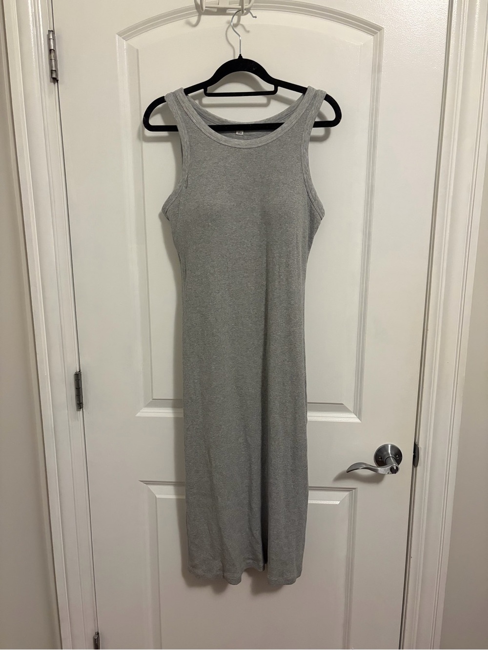 Uniqlo Gray Sleeveless Maxi Tank Dress